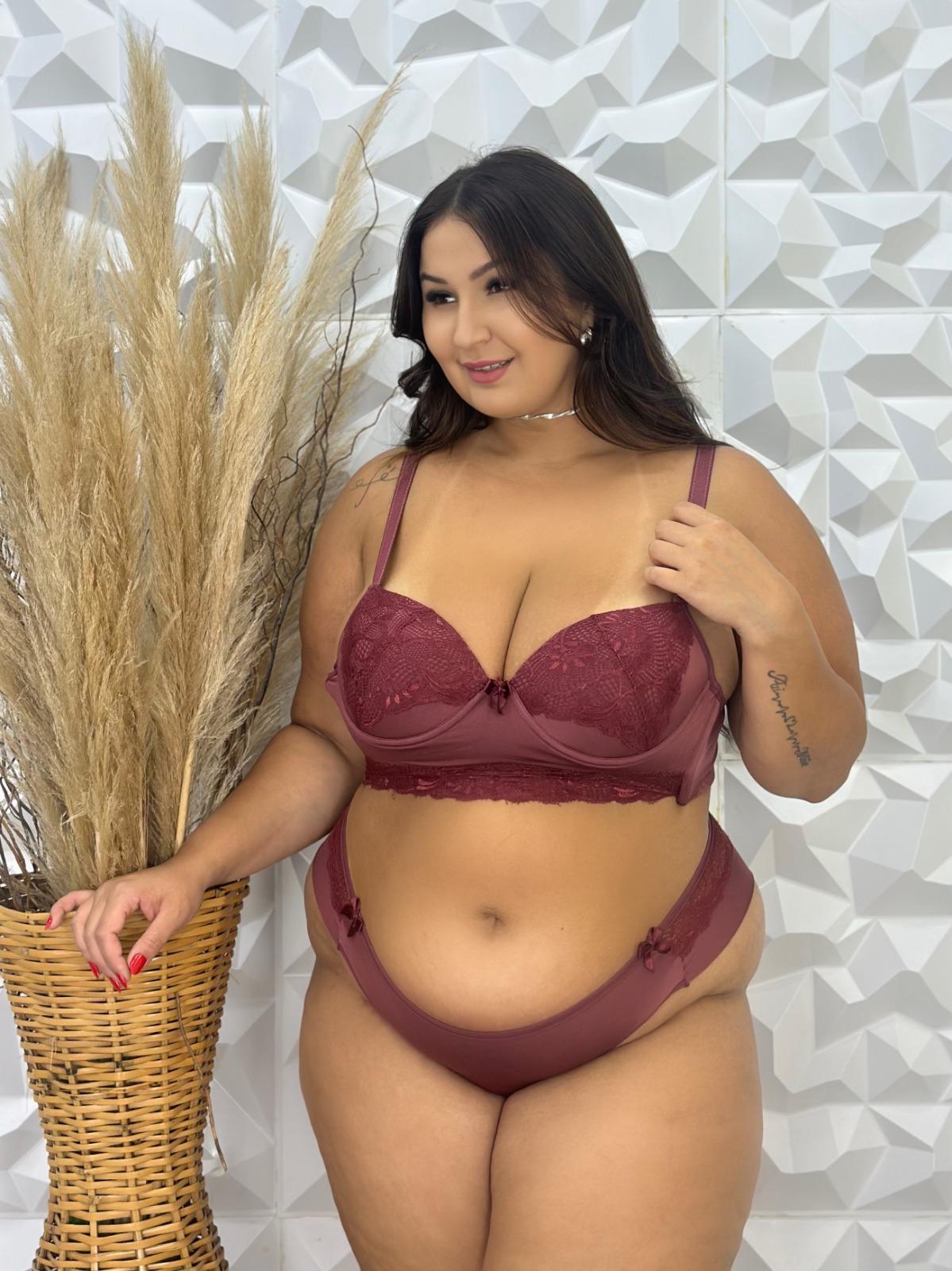 Conjunto Néia — Conjuntos de Lingerie, Conjuntos Plus Size — SKU 317217. Cor: Romance, Marinho, Rubro, Preto. Tamanho: GG, 48, 50, 52